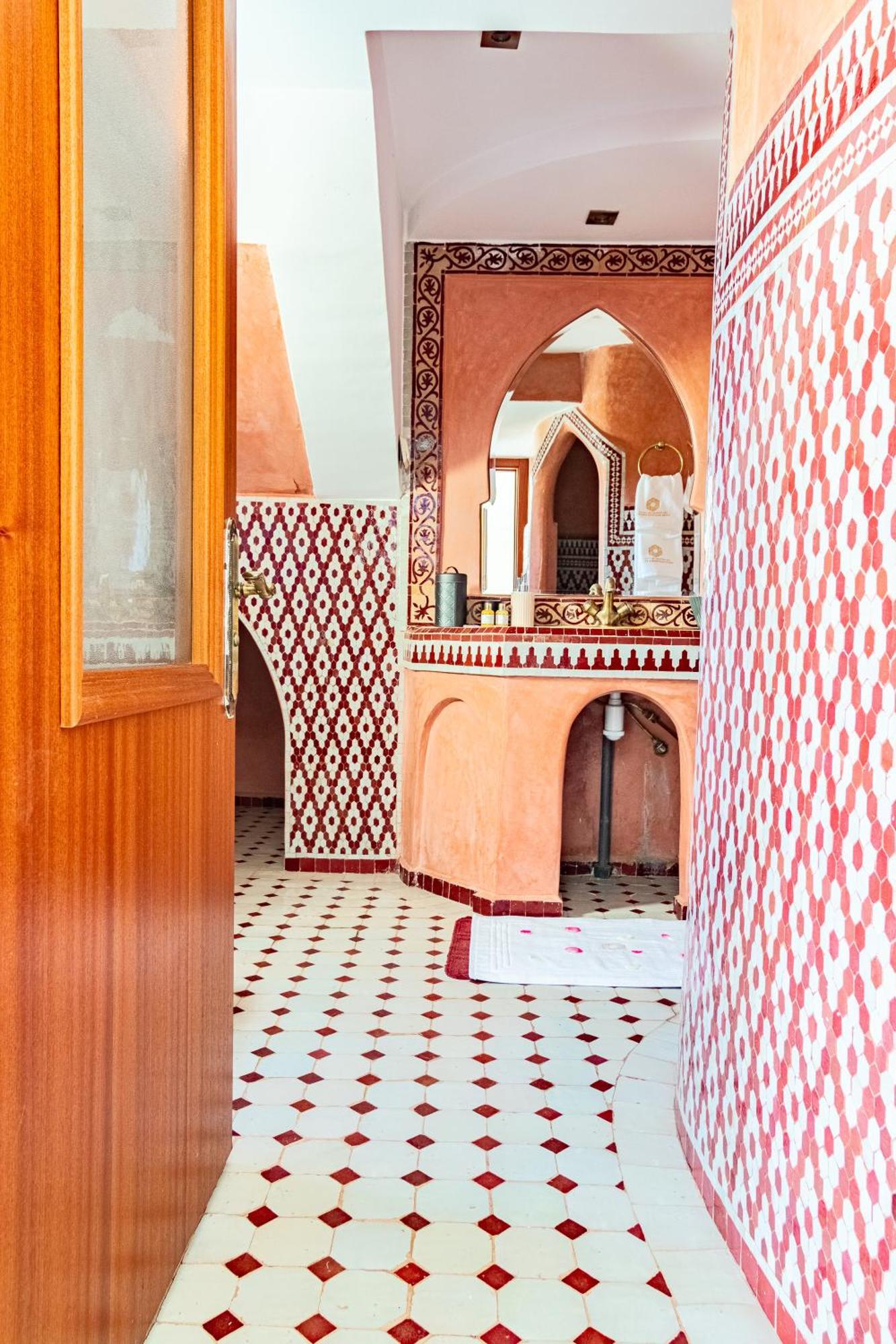 Palais Les Sources De L'Atlas & Spa El Harkat Ngoại thất bức ảnh