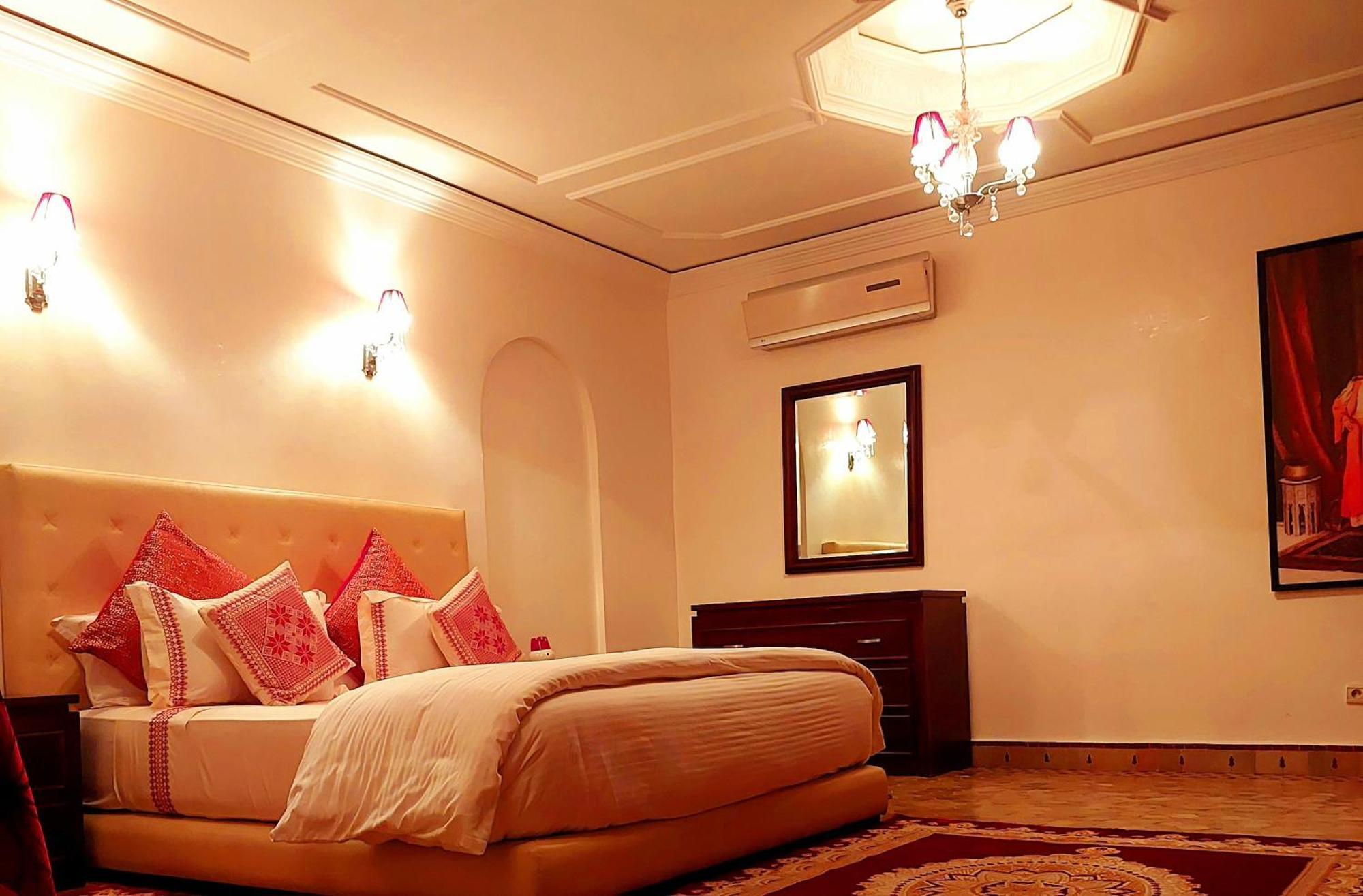 Palais Les Sources De L'Atlas & Spa El Harkat Phòng bức ảnh